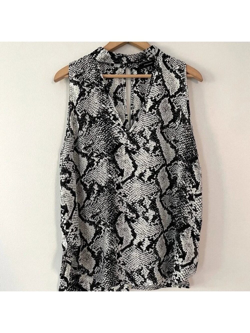 Atmosphere Snake Print Sleeveless Blouse Top Size 16